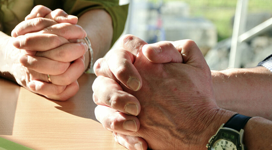 „In Gemeinschaft wird die Sehnsucht zur Erfahrung, bekommen die Fragen Antworten, wird Jesus im eigenen Leben greifbar.“ Symbolfoto: pixabay