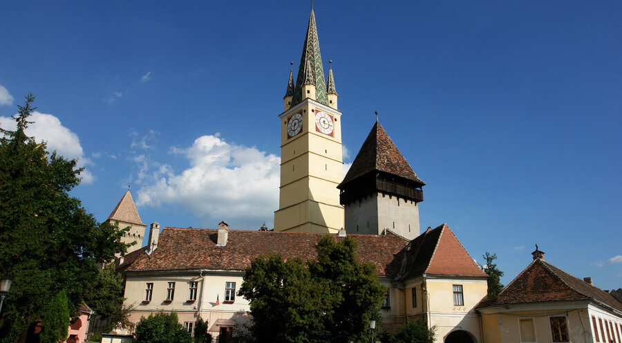 Die Margarethenkirche von Mediaș gehört der Evangelischen Kirche Augsburgischen Bekenntnisses (A.B.) in Rumänien. Foto: Wiki Commons
