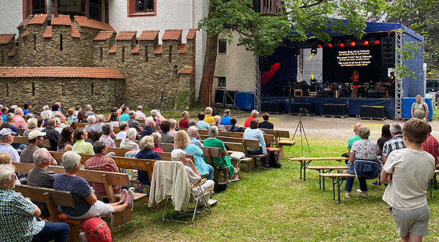 Das Treffen „Licht für’s (H)ERZ“ wurde über Spenden finanziert und fand in diesem Jahr zum sechsten Mal statt. Foto: privat