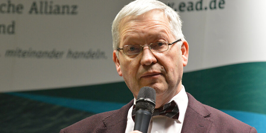 Der zehnfache Vater Hartmut Steeb. Foto: DEA/Ruof