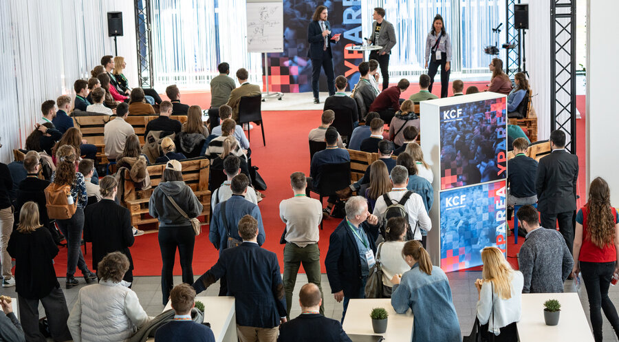 In der  „YP-Area“ konnten sich vor allem jüngere KCF-Teilnehmer miteinander vernetzen. Foto: IDEA/Markus Pletz