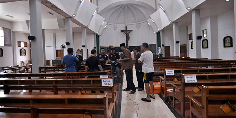 Die Tat ereignete sich am Morgen des 11. Februar in der St. Lidwina-Kirche in Sleman auf der Insel Java. Foto: picture-alliance/AP Photo