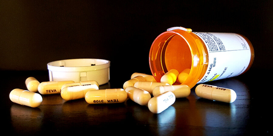 Ärzte dürfen laut dem Betäubungsmittelgesetz ihren Patienten kein Betäubungsmittel „zur freien Verfügung“ geben. Symbolfoto: pixabay.com