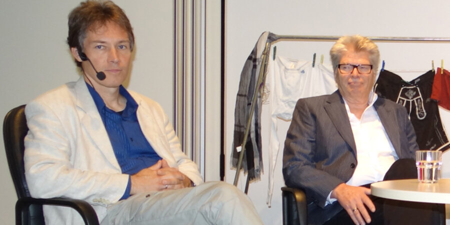v.l.: Matthias Burhenne und Friedhelm Loh auf dem FeG-Männertag. Foto: idea/Rösler