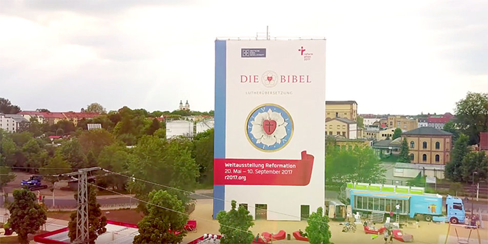 Zur zentralen viermonatigen „Weltausstellung Reformation“ in der Lutherstadt Wittenberg seien nach knapp vier Wochen nur 40.000 gekommen. Screenshot: Youtube/r2017
