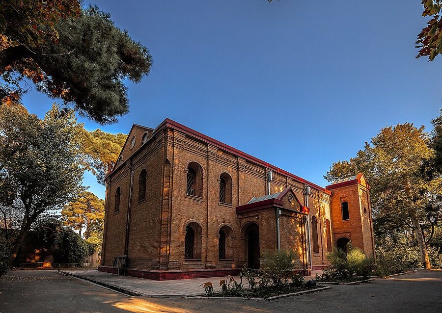 Die presbyterianische St.-Peter-Kirche in der iranischen Hauptstadt Teheran. 