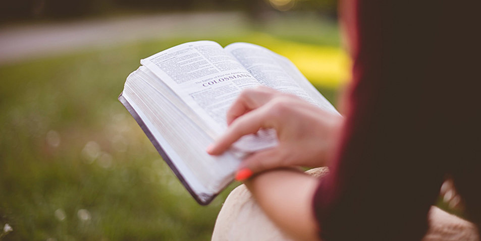 Die Bibel oder Teile von ihr liegen in bisher 3.350 Sprachen vor. Foto: pixabay.com
