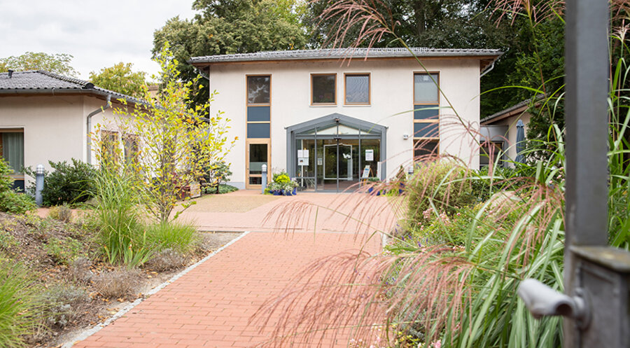 Das Diakonie Hospiz Wannsee in Berlin. Foto: Immanuel Albertinen Diakonie/Carolin Ubl