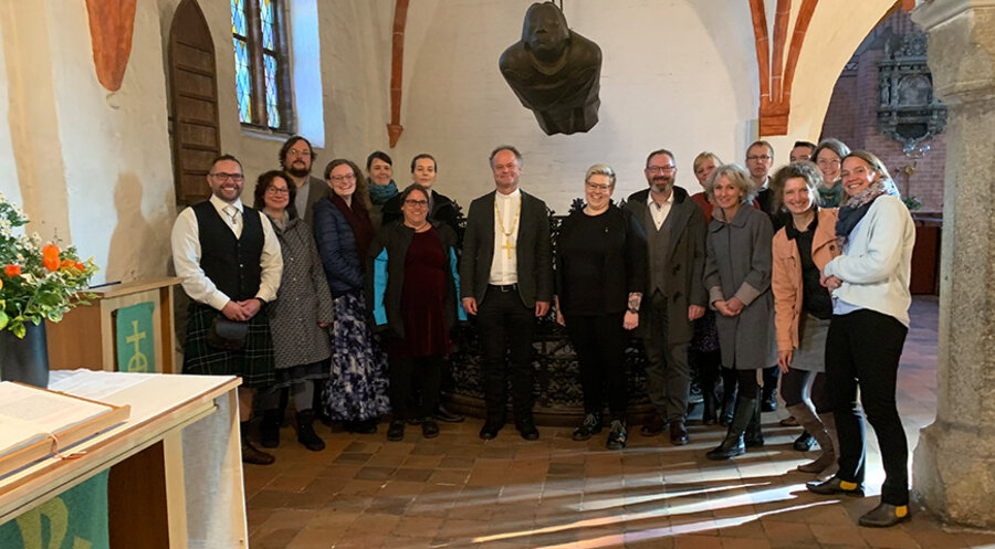 Die Absolventen und Mitarbeiter des neuen Seelsorge-Kurses. Foto: Junge Nordkirche