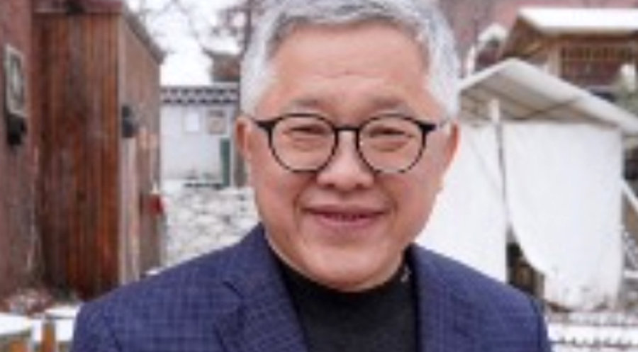 Der evangelische Pastor und Gründer der „Kirche von Zion“ Jin (Ezra) Mingri. Foto: Privat