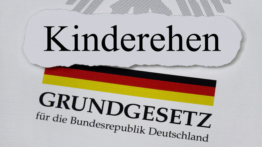 In Deutschland ist eine Eheschließung seit 2017 ausschließlich ab 18 Jahren möglich. 