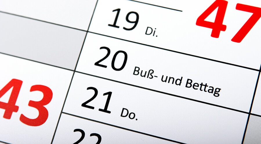 Im Jahr 1995 wurde der Buß- und Bettag als gesetzlicher Feiertag in allen deutschen Bundesländern außer Sachsen abgeschafft. Foto: picture alliance/Shotshop/Rüdiger Rebmann