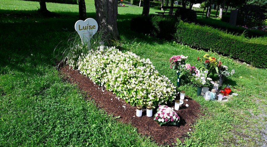 Das Grab von Luise auf dem Friedhof in Freudenberg im August 2023. Foto: IMAGO/Funke Foto Services