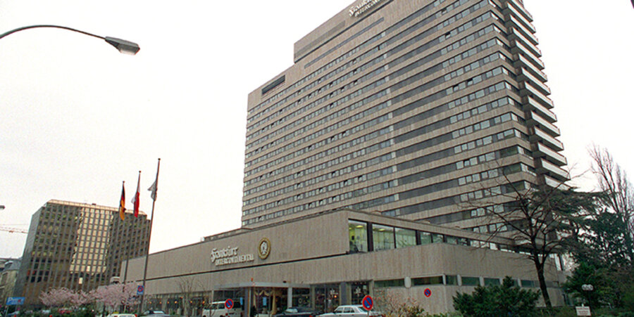 Im Hotel "Frankfurter Interconti" fand die mutmaßliche Teufelsaustreibung statt. Foto: picture-alliance/dpa