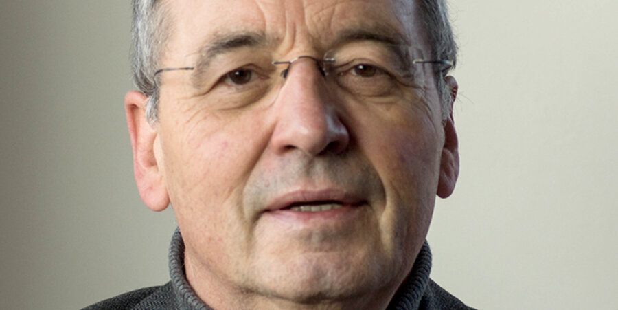 Der Literaturwissenschaftler Prof. Karl-Heinz Göttert. Foto: PR