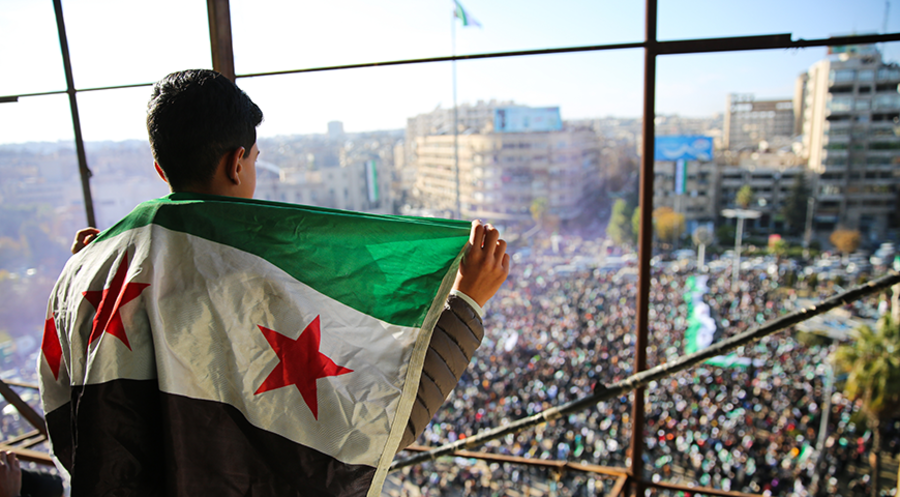 Für Angehörige religiöser und ethnischer Minderheiten wie Christen, Drusen, Alawiten, Jesiden, Ismailiten, Assyrer-Aramäer und Kurden sei Syrien nach wie vor nicht sicher. 