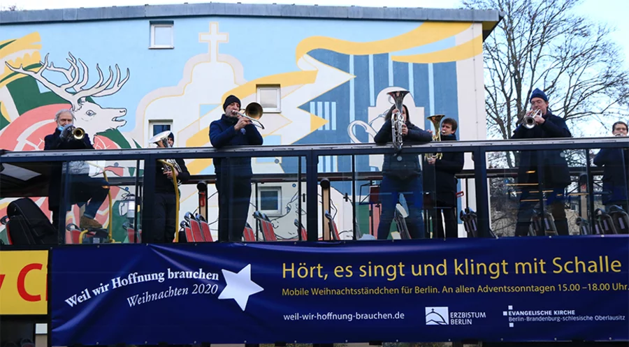 Der fahrende Posaunenchor. Foto: Thilo Rückeis