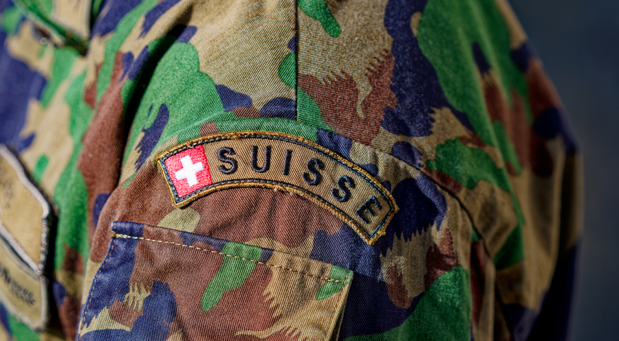 In der Schweiz müssen Geistliche künftig Militärdienst leisten. Foto: iStock/Michael Derrer Fuchs