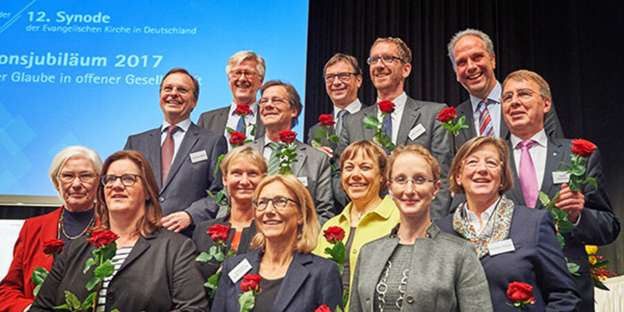 Der neu gewählte Rat der EKD wird den Dachverband die nächsten sechs Jahre führen. Foto: idea/Kunstwerk