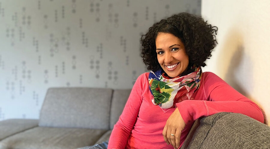 Die Theologin und stellvertretende Leiterin der Abteilung Deutschland der Vereinten Evangelischen Mission, Sarah Vecera. Foto: oekt.de