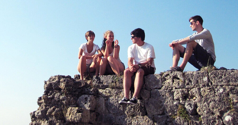 Viele Teenager bewahren eine „(zweck)optimistische Grundhaltung“. Foto: pixabay.com
