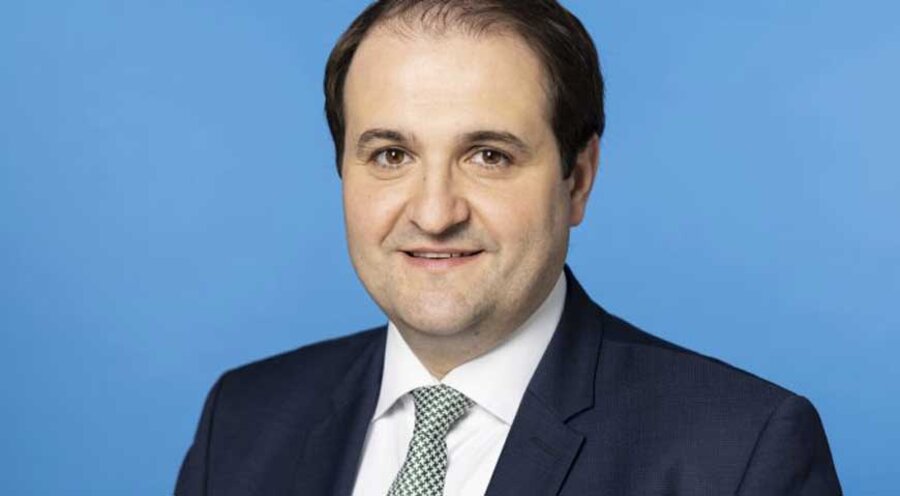 Der Chef der nordrhein-westfälischen Staatskanzlei, Nathanael Liminski (CDU). Foto: Land NRW / Ralph Sondermann
