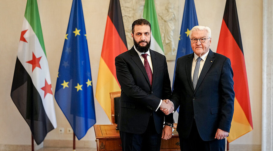 Der syrische Machthaber Ahmed al-Scharaa wurde von Bundespräsident Frank-Walter Steinmeier im Schloss Bellevue empfangen. Foto: picture alliance/dpa | Kay Nietfeld