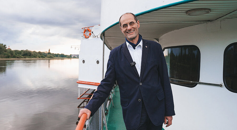 Andreas Frey, Geschäftsführer des CVJM Sachsen, freut sich, dass für das Schiff ein neuer Betreiber gefunden wurde.