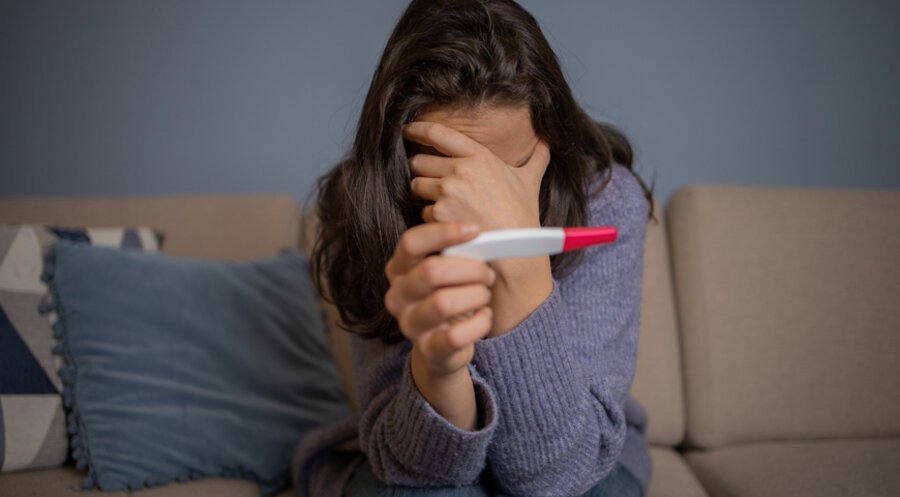 Die Studie trägt den Titel „Erfahrungen und Lebenslagen ungewollt Schwangerer. Angebote der Beratung und Versorgung“. Foto: iStock/Rockaa