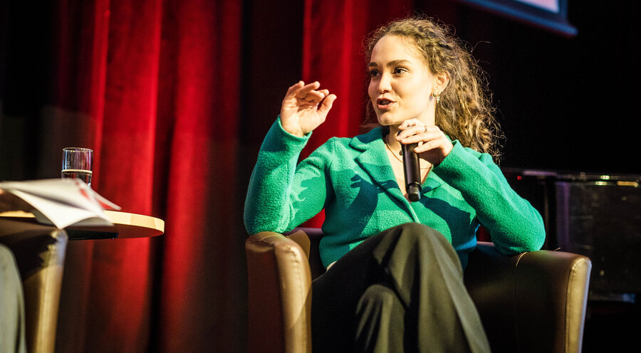 Die Influencerin Jana Highholder auf dem IDEA-Jahresempfang. Foto: IDEA/Matthias Schmitt