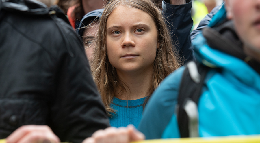 Für das Teilen von Beiträgen und eigenen Botschaften auf Instagram wird Greta Thunberg (hier bei einer Protestaktion in London) heftig kritisiert. Foto: picture alliance/Photoshot 