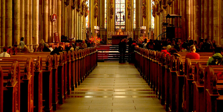 Ostern kann unter Sicherheitsabstand auch in den Kirchen stattfinden. Symbolfoto: pixabay.com