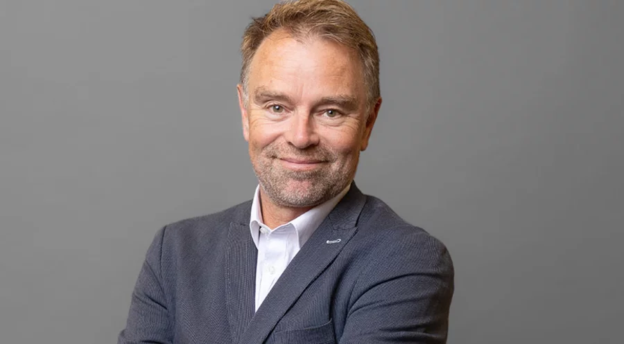 Der neue Regionalbischof für den evangelischen Kirchenkreis München und Oberbayern, Kirchenrat Thomas Prieto Peral. Foto: McK/ELKB