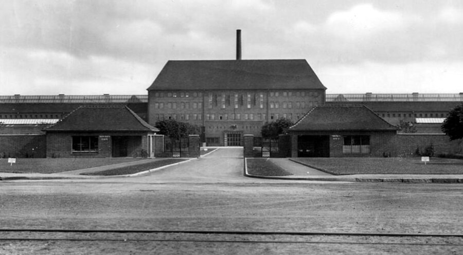 Im Zuchthaus Brandenburg-Görden – von dort aus war Eckart Giebeler tätig – saßen zur DDR-Zeit bis zu 3.500 Häftlinge ein. Die politischen Gefangenen – darunter Christen – wurden oft härter bestraft als die kriminellen. Über 500 Insassen nahmen sich das Leben. Foto: Gedenkstätten Brandenburg an der Havel