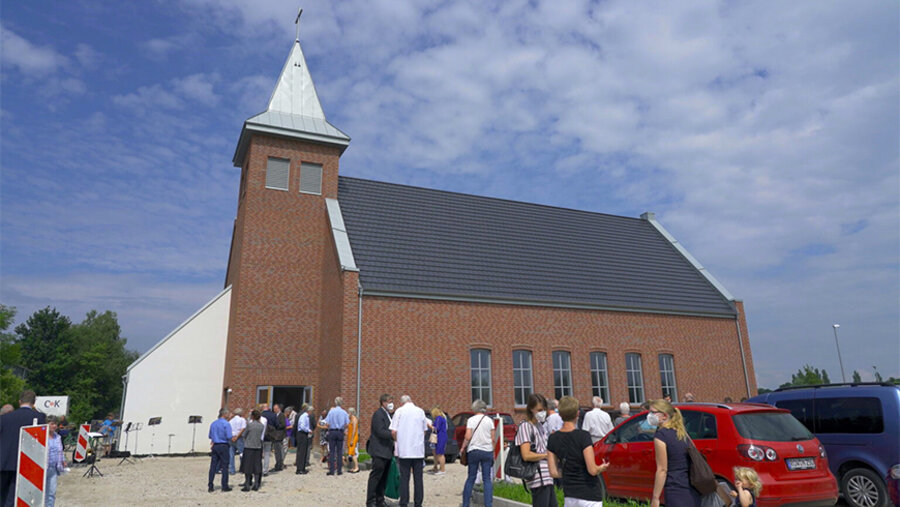 Viele Menschen kamen zur Kirchweihe der Christuskirche. Foto: SELK / Zionsgemeinde
