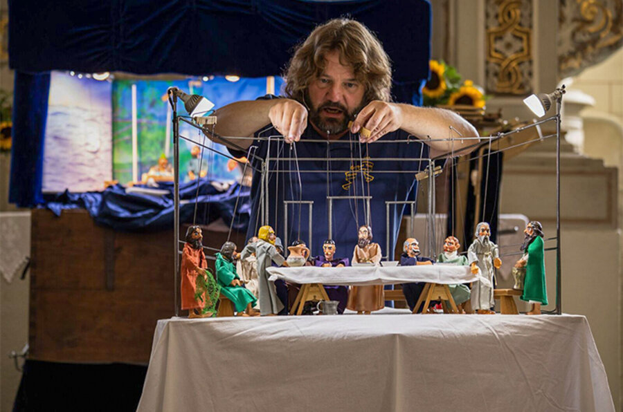 Der Puppenspieler Gernot Hilfebrand. Foto: privat