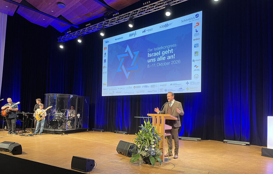 Der Erste Bürgermeister von Schwäbisch Gmünd, Christian Baron, würdigte die Arbeit des Schönblick für den Israel-Kongress.