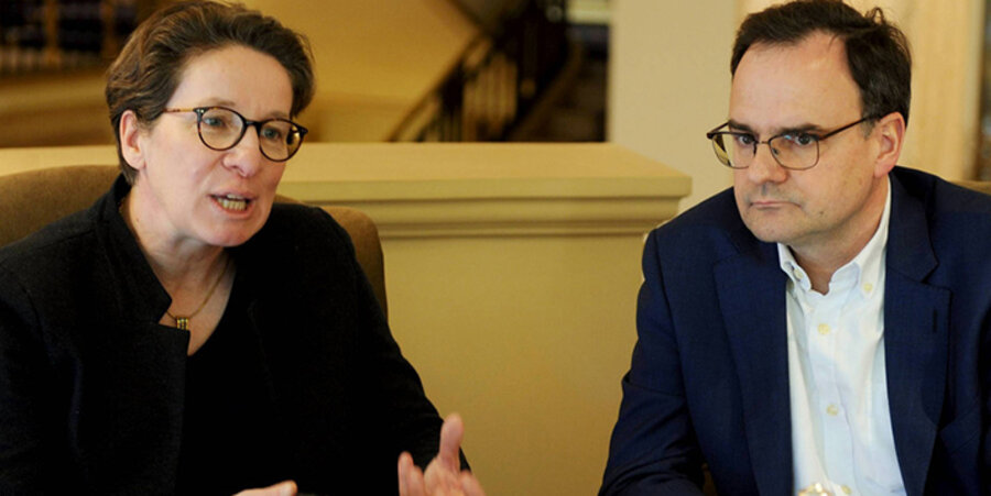 Friederike und Clemens Ladenburger sprachen darüber, dass ihnen der Glaube Kraft gibt. Foto: BDZV/Peter Rakoczy