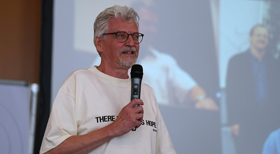 Der Gründer der unabhängigen Ausbildungsstätte „Werkstatt für Gemeindeaufbau“, Michael Winkler. Foto: IDEA/Valentin Schmid