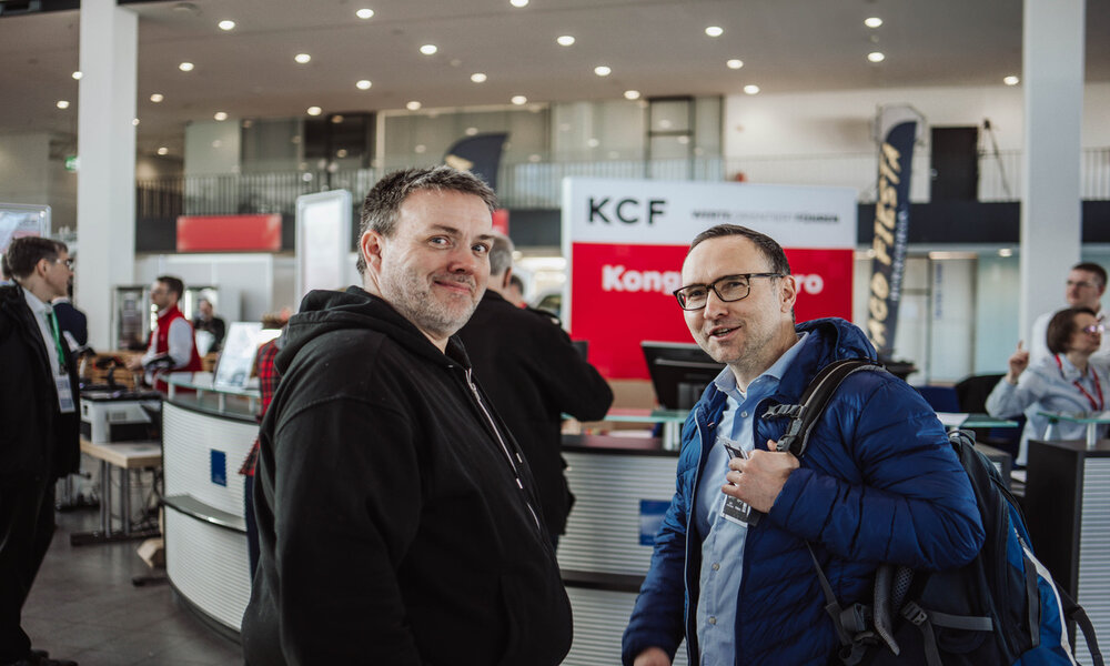 Die ersten Teilnehmer sind beim KCF angekommen. Foto: IDEA/Matthias Schmitt