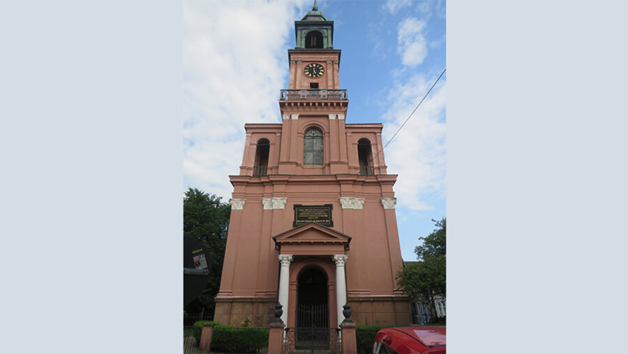 Die Remonstrantenkirche in Friedrichstadt. Foto: Sigrid Querhammer
