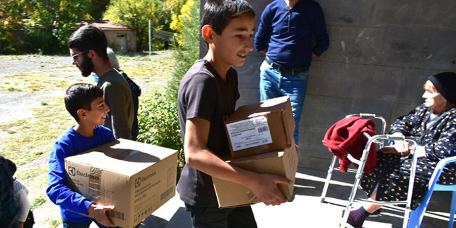 Die Weltbibelhilfe hilft ihrer armenischen Partnerorganisation dabei, Opfer und Flüchtlinge in der Region zu versorgen und zu begleiten. Foto: Bibelgesellschaft von Armenien