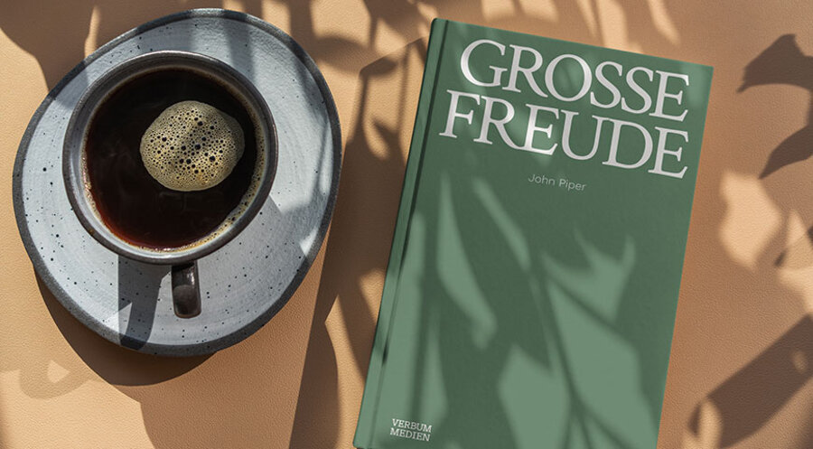 Das Buch des US-Baptistenpastors John Piper „Große Freude“. Foto: Verbum Medien