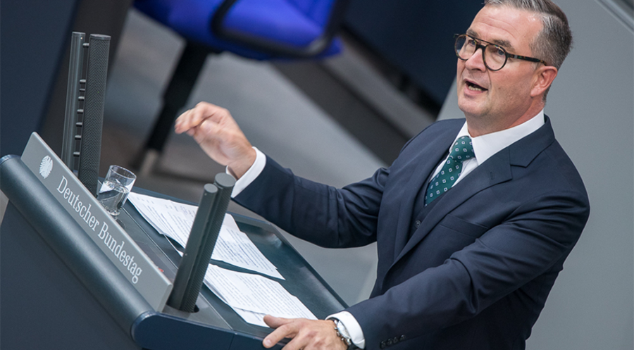 „Man geht lieber mit den Grünen eine sozialistische Hochzeit ein, als mit den Konservativen auch nur einmal zu reden“: Der ehemalige CDU-Bundestagsabgeordnete Albert H. Weiler. Foto: picture alliance/dpa/Jens Büttner  