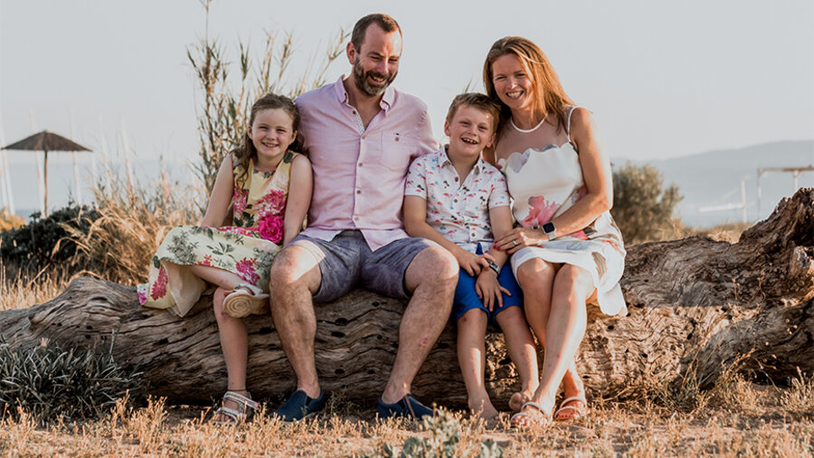 Eine vierköpfige Familie. Symbolbild: pixabax.com