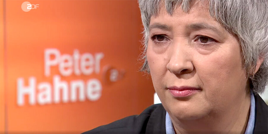 Die muslimische Frauenrechtlerin Seyran Ateş in der ZDF-Sendung „Peter Hahne“. Screenshot: ZDF