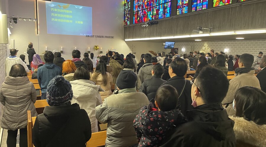 An den Gottesdiensten der „Chinesischen Christlichen Gemeinde“ in Hamburg nehmen bis zu 120 Besucher teil. Foto: Jens Peter Lux