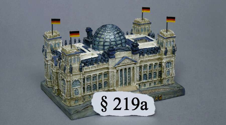 Der Bundestag stimmte über die Abschaffung des Paragrafen 219a ab. Foto: Picture Alliance/Sascha Steinach