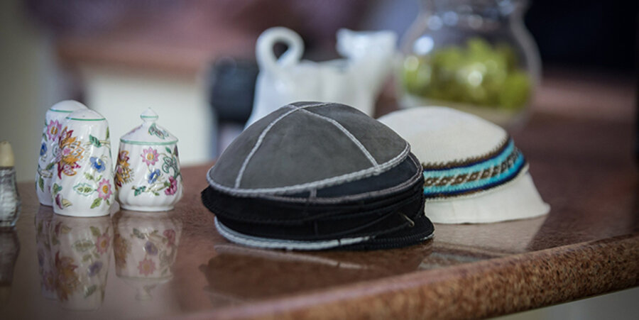 In einer Solidaritätsbekundung „Berlin trägt Kippa“ riefen rund 2.000 Teilnehmer zum Einsatz gegen Gewalt an Juden auf. Symbolbild: pixabay.com