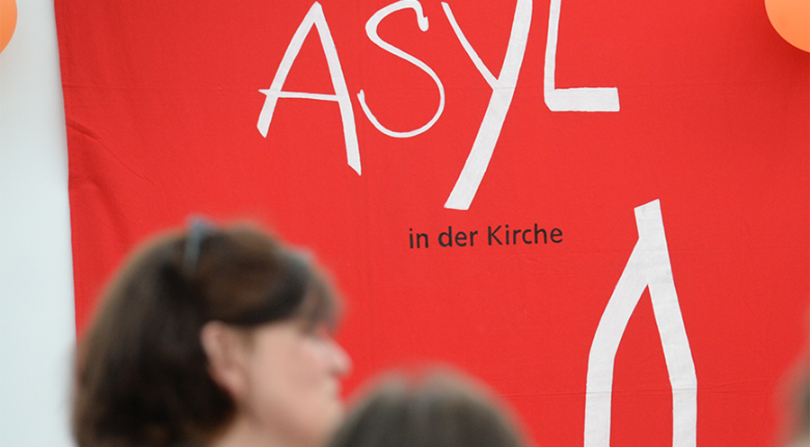 Gegen die Aufhebung des Kirchenasyls hatte unter anderem die Evangelische Kirche im Rheinland scharf protestiert. Symbolfoto: Picture Alliance/dpa/Patrick Seeger